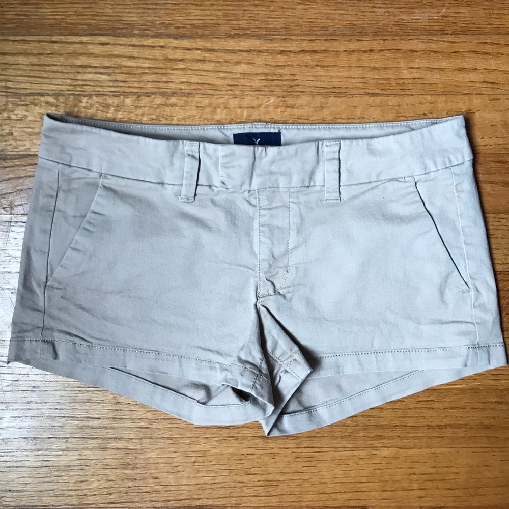 American Eagle Khaki Shortie Stretch Shorts 6